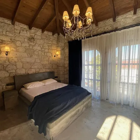 Szálloda Rhea Boutique *