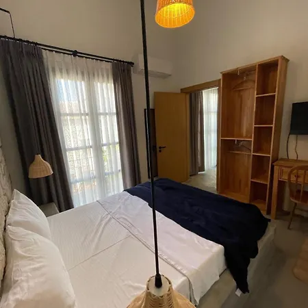 Rhea Boutique Hotel