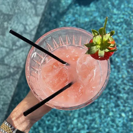 Rhea Boutique * Alacati