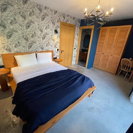 Rhea Boutique Szálloda