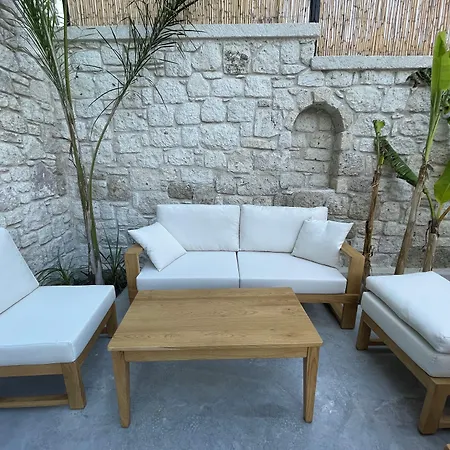 Szálloda Rhea Boutique *