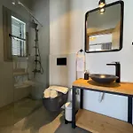 Rhea Boutique * Alaçatı