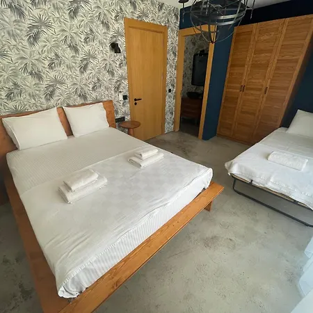 Otel Rhea Boutique *