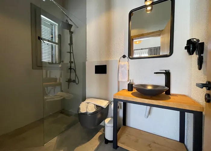 Rhea Boutique * Alaçatı