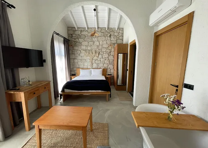 Rhea Boutique Hotel Alaçatı