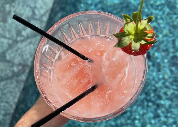 Rhea Boutique * Alaçatı