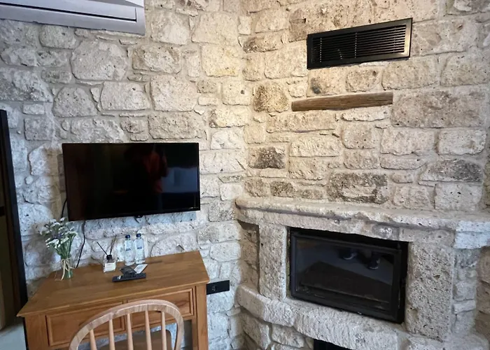 Rhea Boutique * Alaçatı