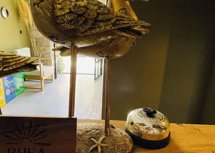 Rhea Boutique Hotel *